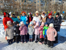Масленицу встречаем, зиму провожаем! Масленицу встречаем, зиму провожаем!.