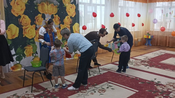 8 -е марта 8 -е марта.