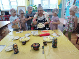 "День уральского пельменя" "День уральского пельменя".