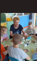 "Сортируем мусор — бережём природу» "Сортируем мусор — бережём природу».
